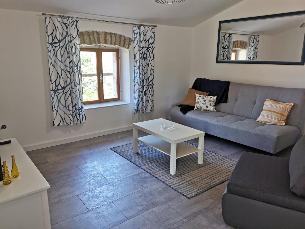 Apartments Bertetic Kanfanar Extérieur photo