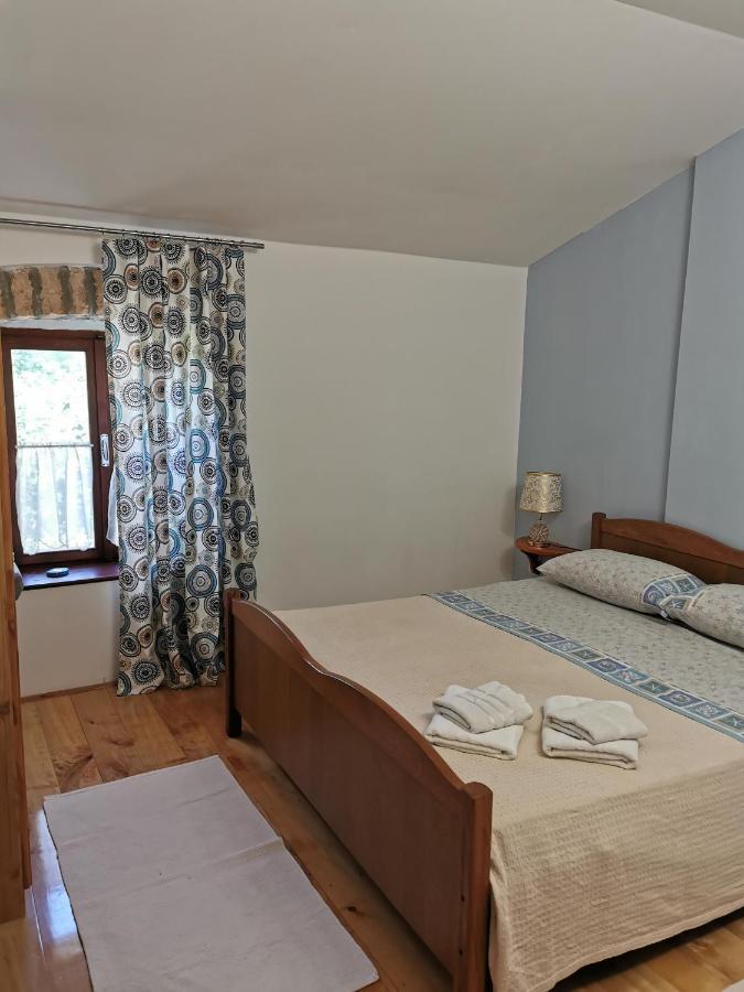 Apartments Bertetic Kanfanar Extérieur photo